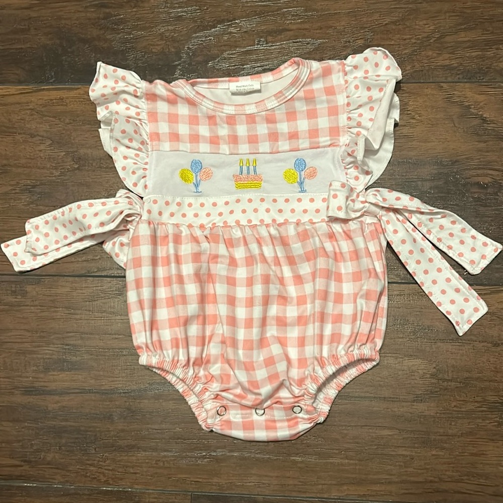 Boutique birthday baby bubble